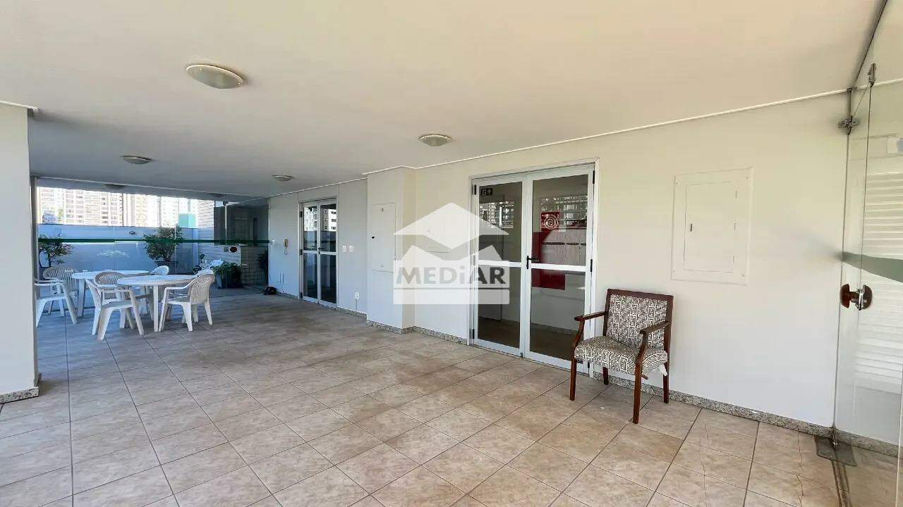 Apartamento à venda com 1 quarto, 40m² - Foto 13
