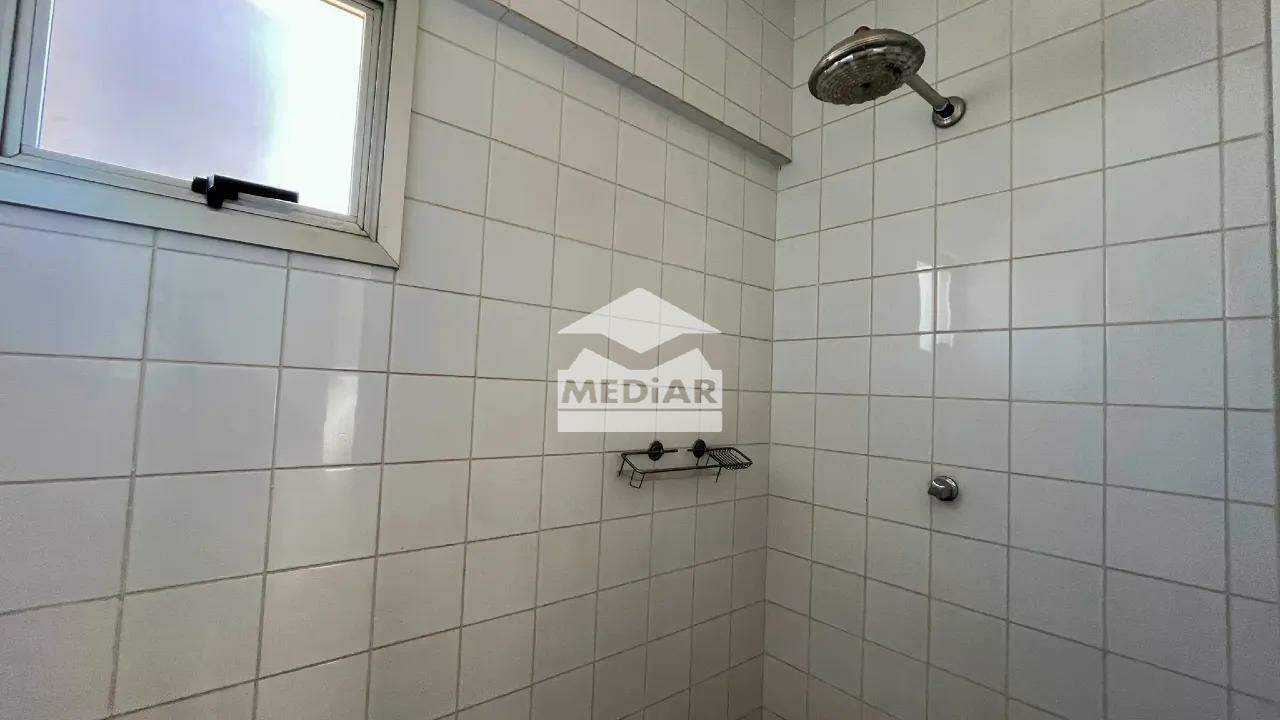 Apartamento à venda com 1 quarto, 40m² - Foto 11