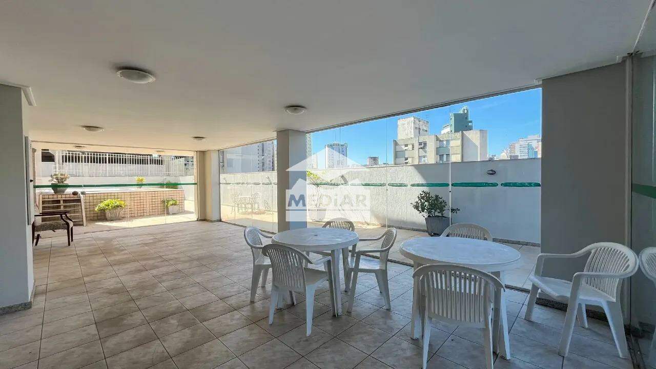 Apartamento à venda com 1 quarto, 40m² - Foto 14