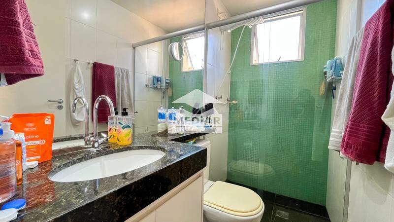 Casa à venda com 3 quartos, 110m² - Foto 14
