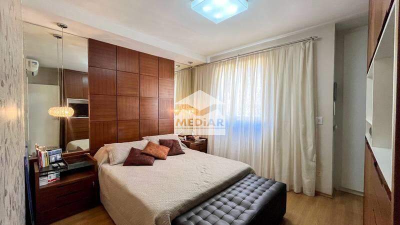 Casa à venda com 3 quartos, 110m² - Foto 8