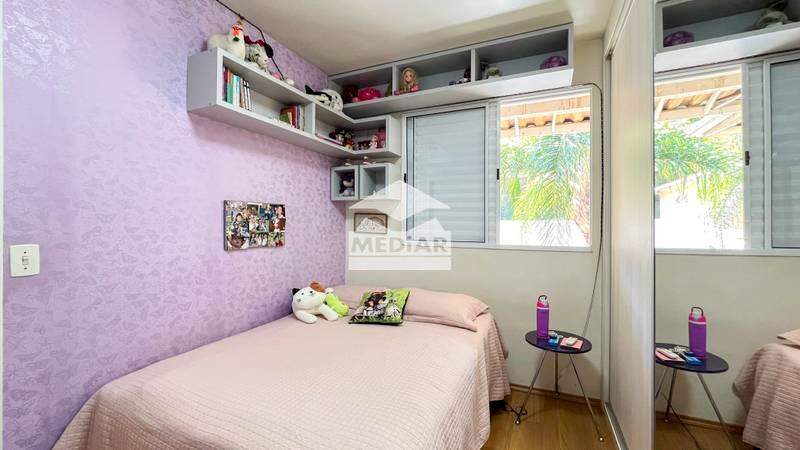 Casa à venda com 3 quartos, 110m² - Foto 9