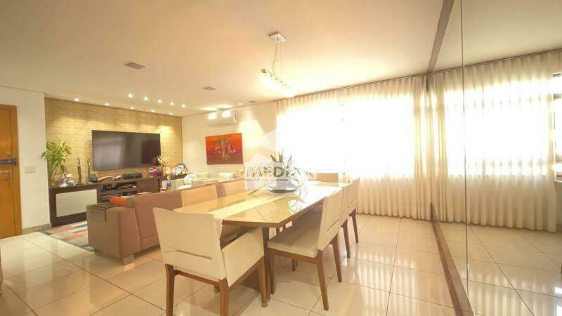 Apartamento à venda com 4 quartos, 113m² - Foto 1