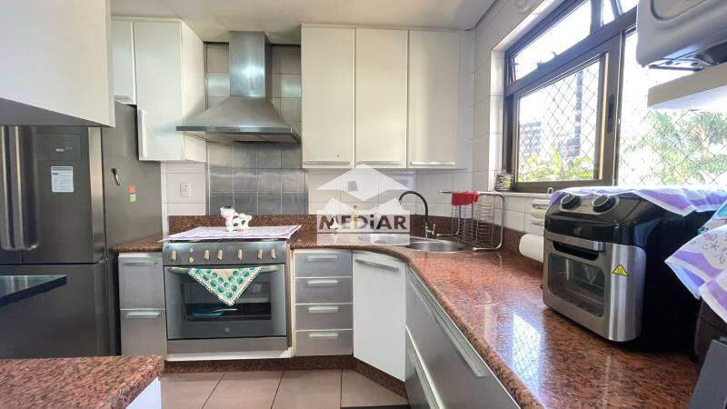 Apartamento à venda com 4 quartos, 113m² - Foto 10