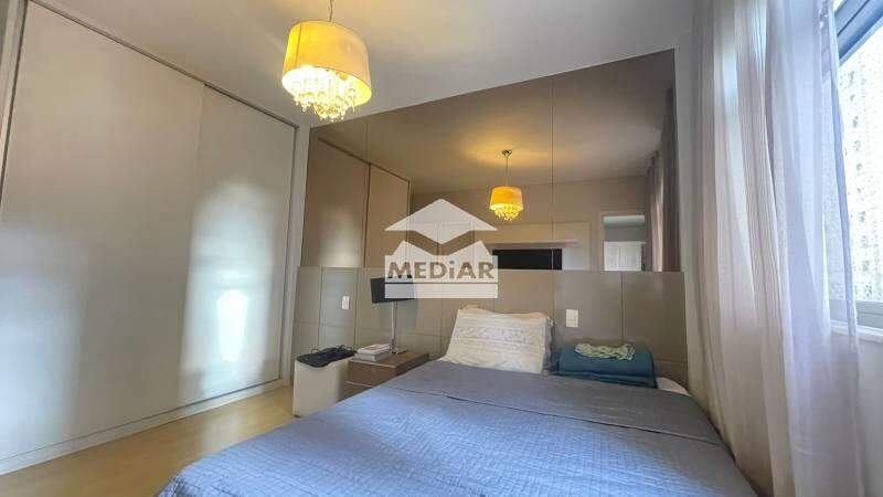 Apartamento à venda com 4 quartos, 113m² - Foto 12