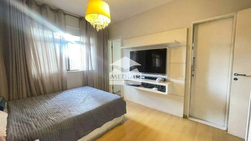 Apartamento à venda com 4 quartos, 113m² - Foto 16