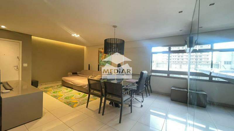 Apartamento à venda com 4 quartos, 113m² - Foto 2