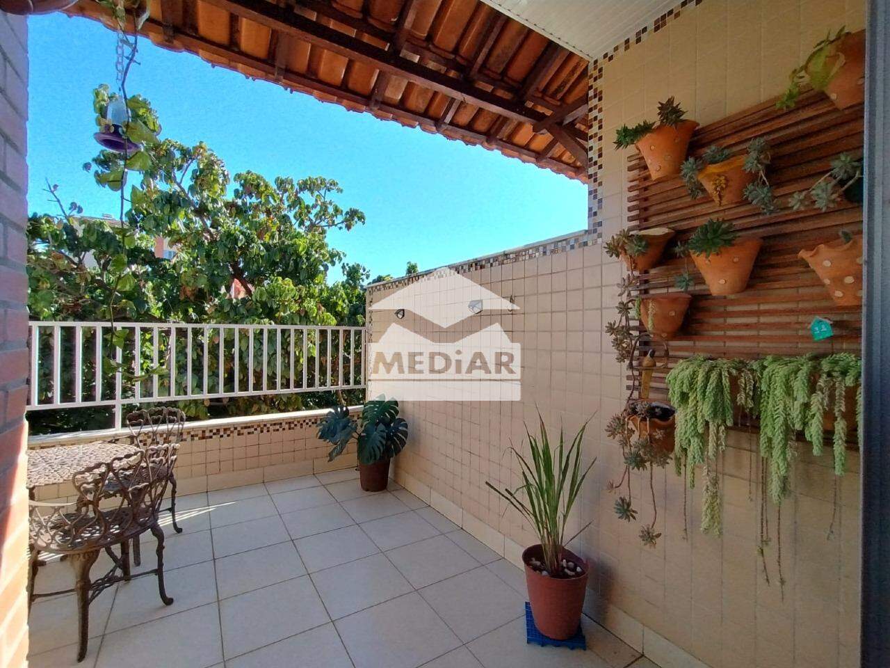 Cobertura à venda com 2 quartos, 110m² - Foto 3