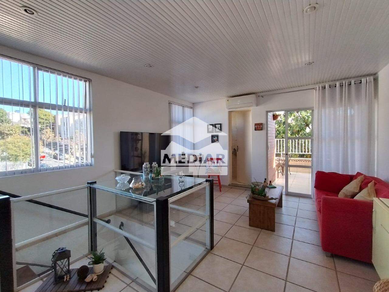 Cobertura à venda com 2 quartos, 110m² - Foto 4