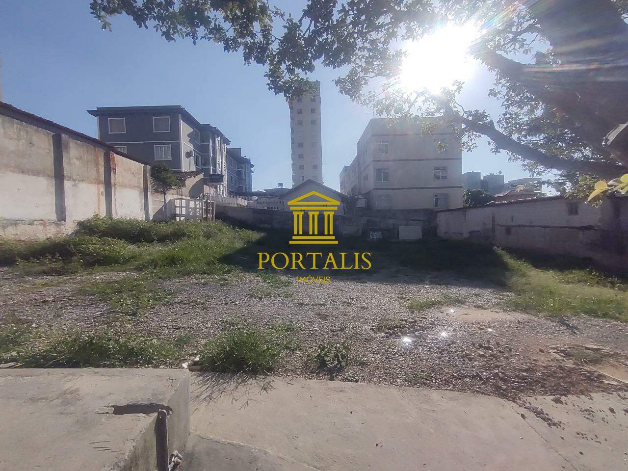 Terreno à venda, 924m² - Foto 1