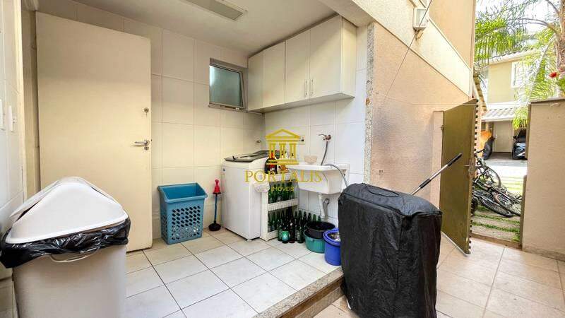 Casa à venda com 4 quartos, 110m² - Foto 16