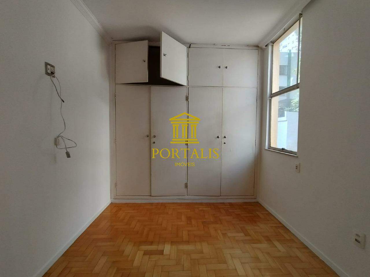 Apartamento para alugar com 3 quartos, 90m² - Foto 8