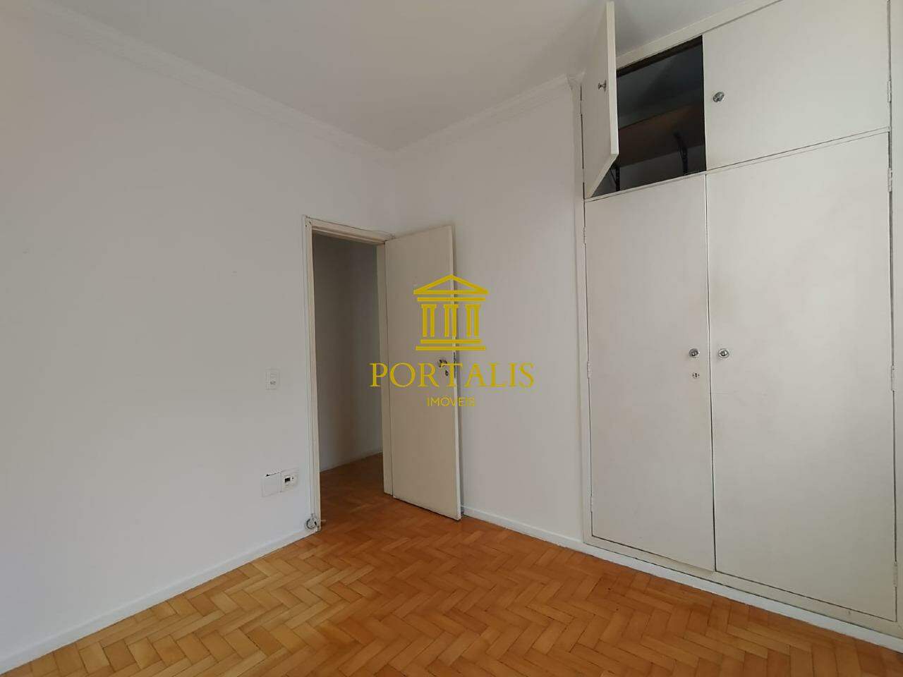 Apartamento para alugar com 3 quartos, 90m² - Foto 11