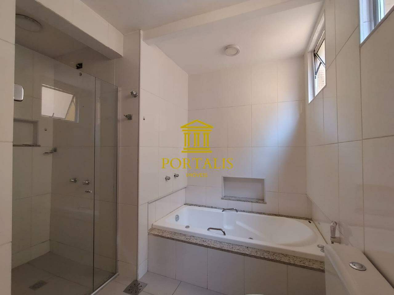 Apartamento para alugar com 3 quartos, 90m² - Foto 16