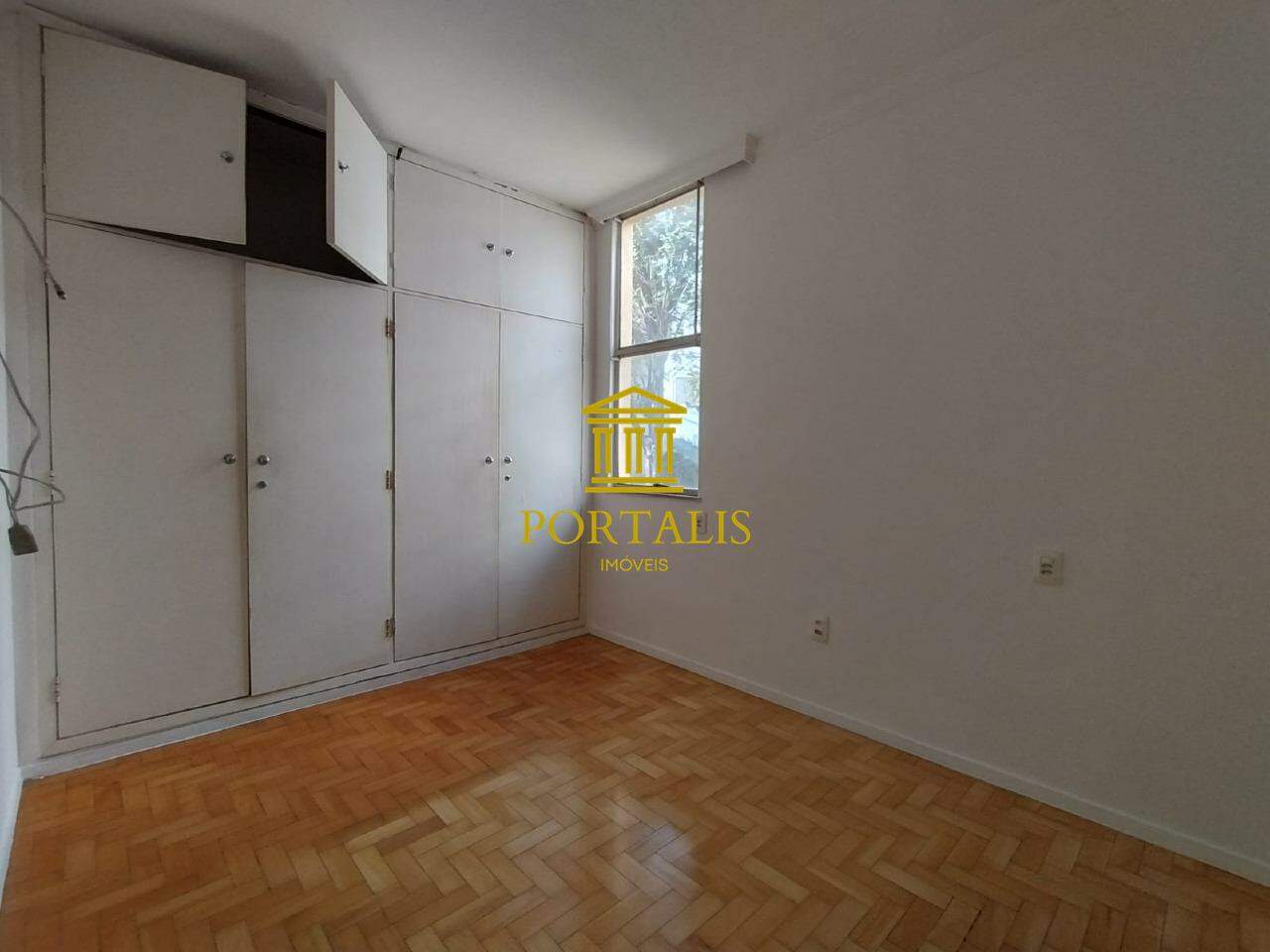 Apartamento para alugar com 3 quartos, 90m² - Foto 7