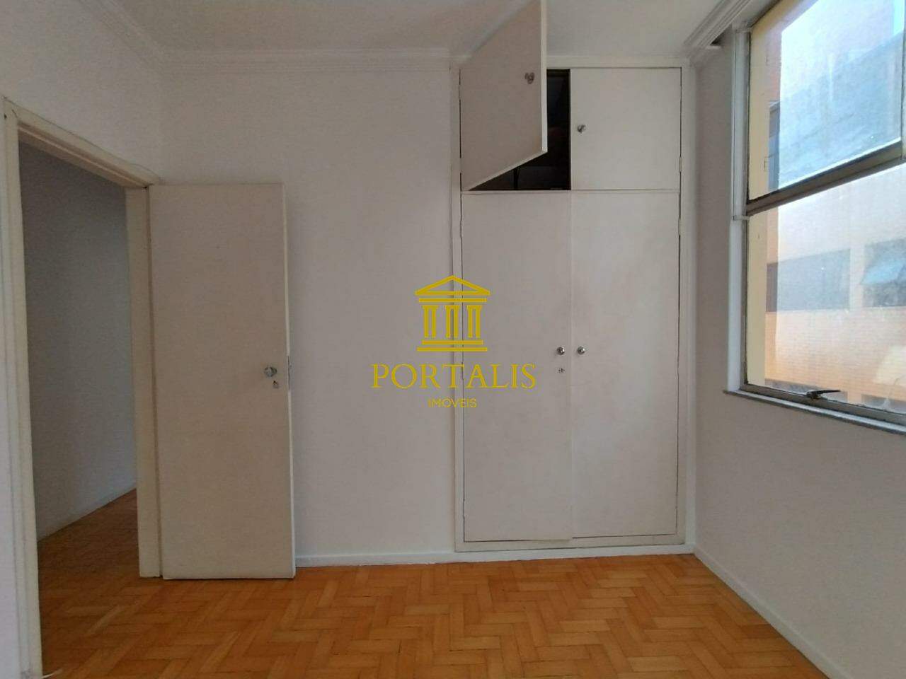 Apartamento para alugar com 3 quartos, 90m² - Foto 10