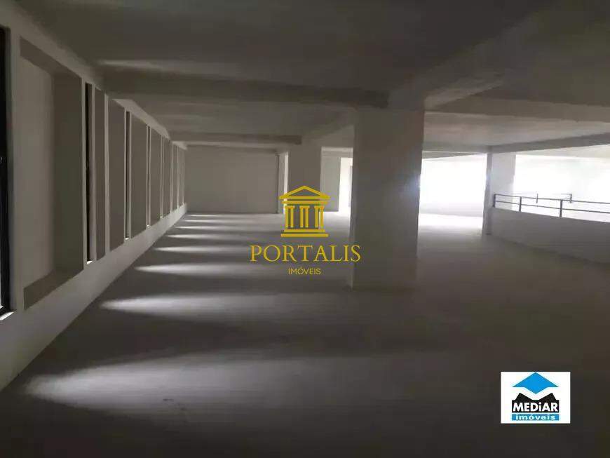 Prédio Inteiro para alugar, 1940m² - Foto 7