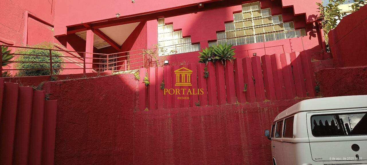 Casa, 3 quartos, 220 m² - Foto 4