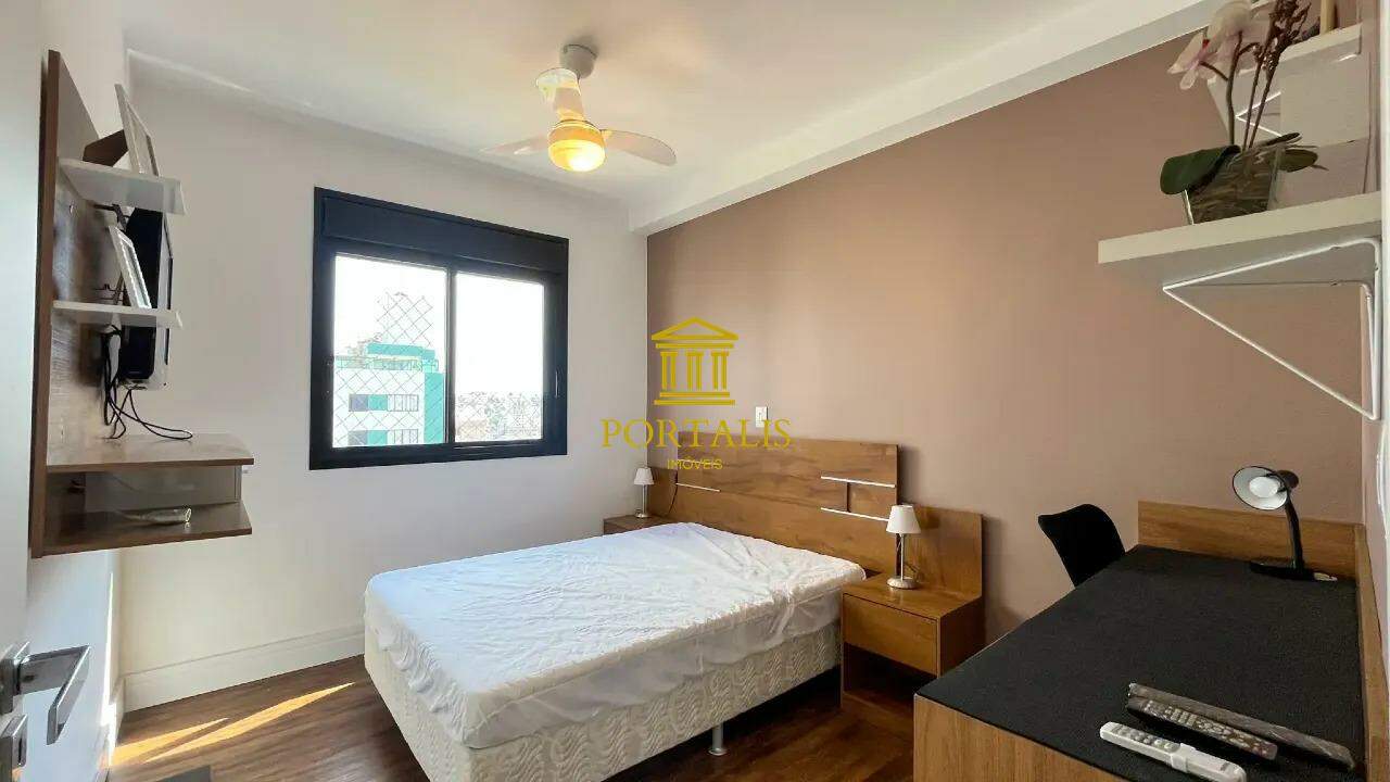 Apartamento à venda com 3 quartos, 90m² - Foto 11