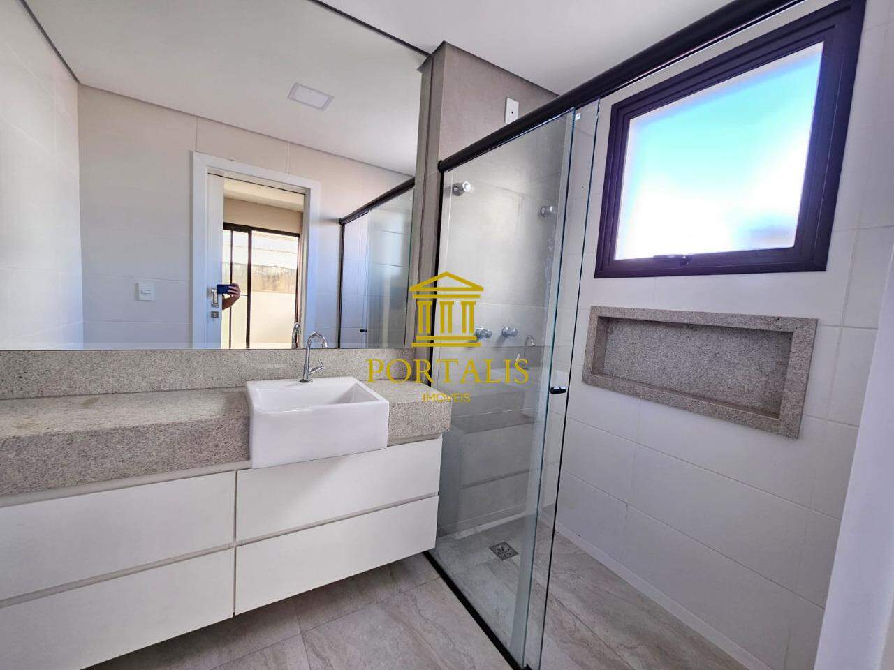 Cobertura, 3 quartos, 220 m² - Foto 5