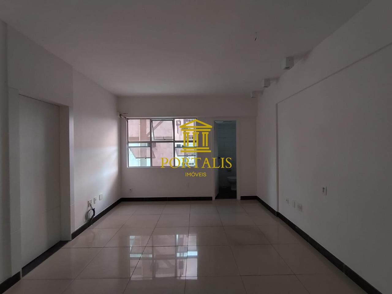 Sala-Conjunto, 30 m² - Foto 1