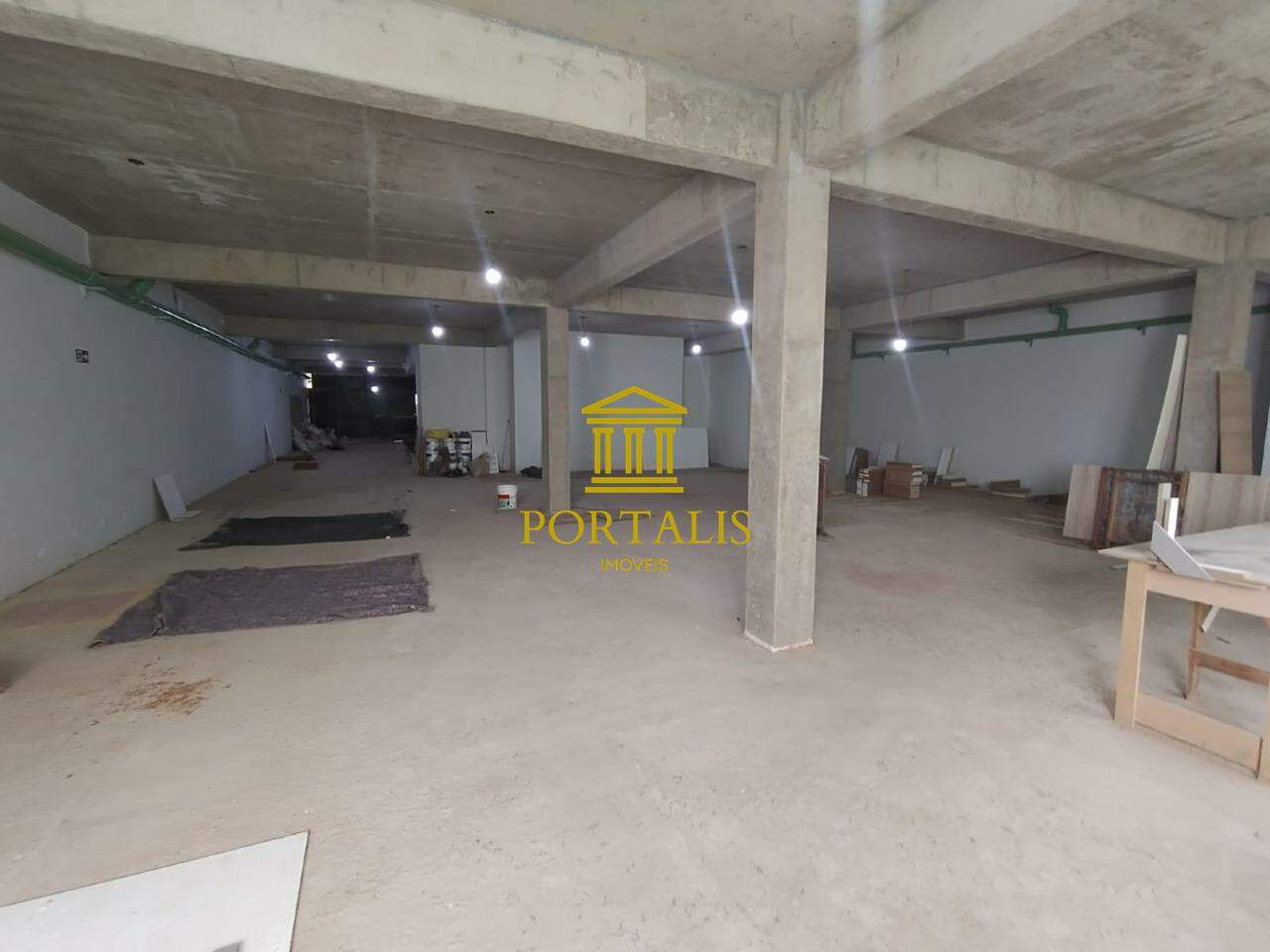 Loja-Salão, 320 m² - Foto 9