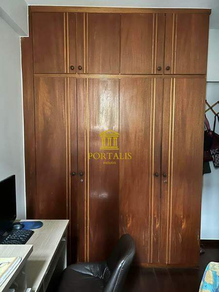 Apartamento, 4 quartos, 140 m² - Foto 11