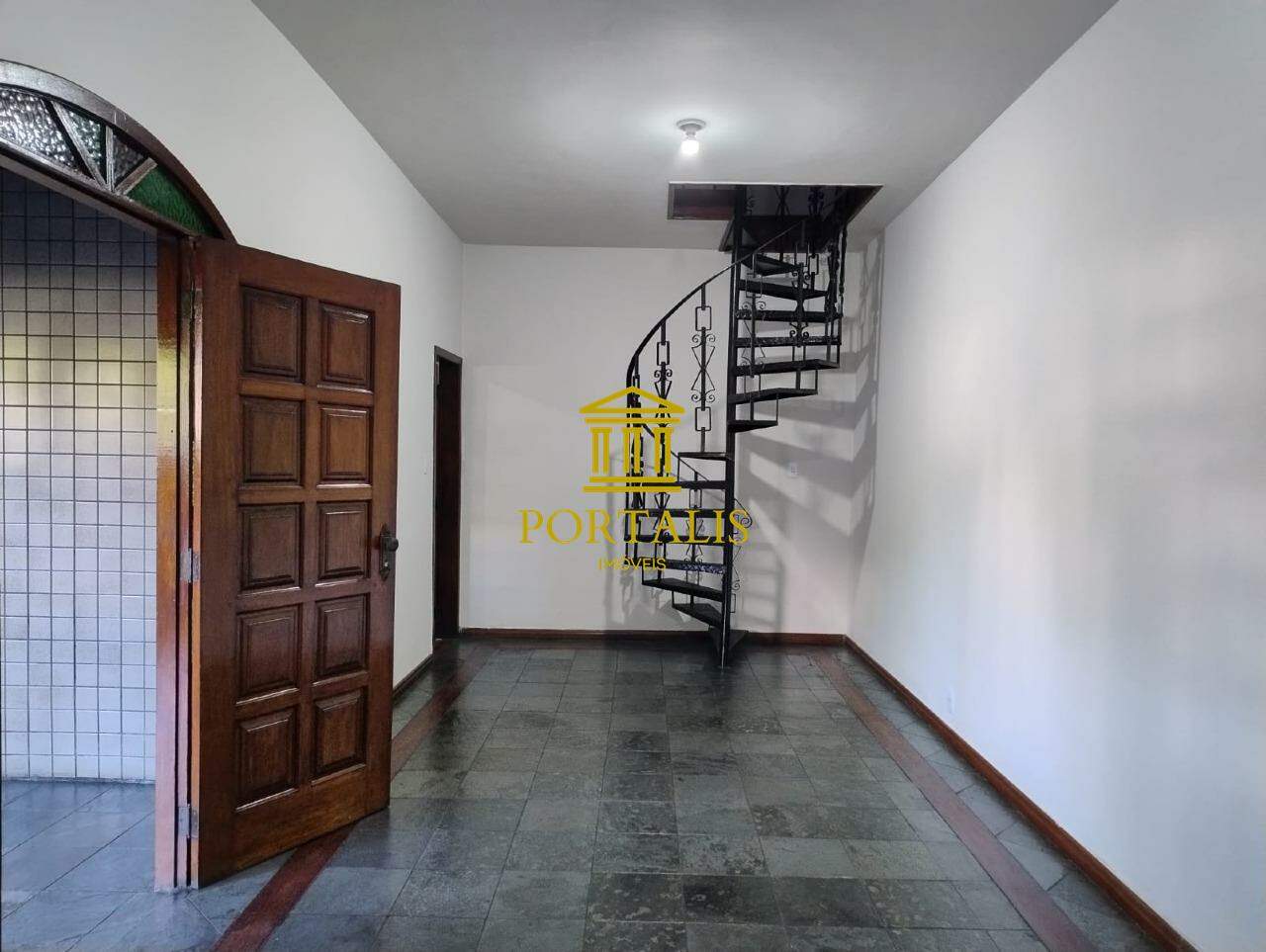 Casa, 3 quartos, 110 m² - Foto 2