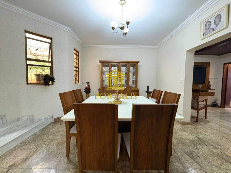 Casa, 3 quartos, 268 m² - Foto 21