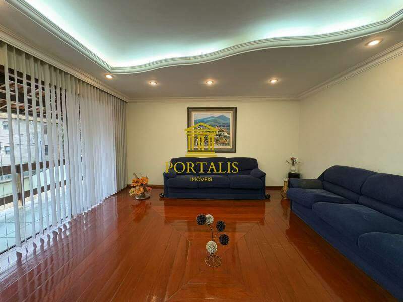 Casa, 3 quartos, 268 m² - Foto 25