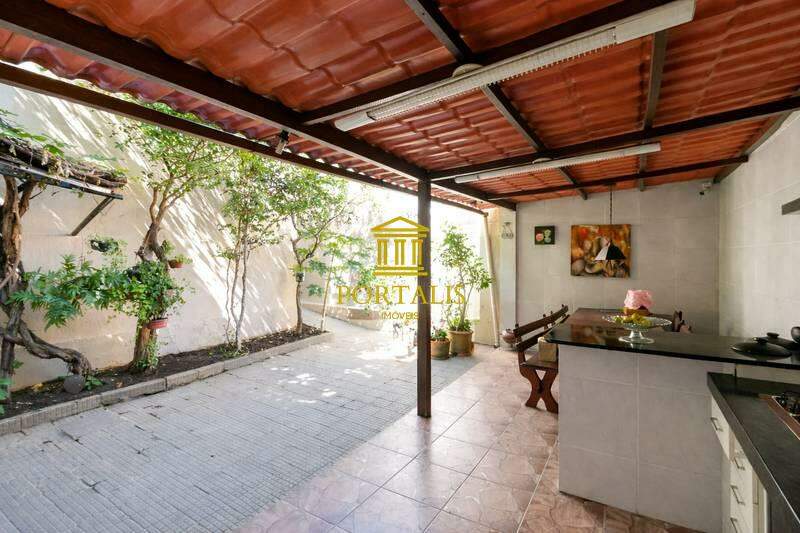 Casa, 3 quartos, 287 m² - Foto 17