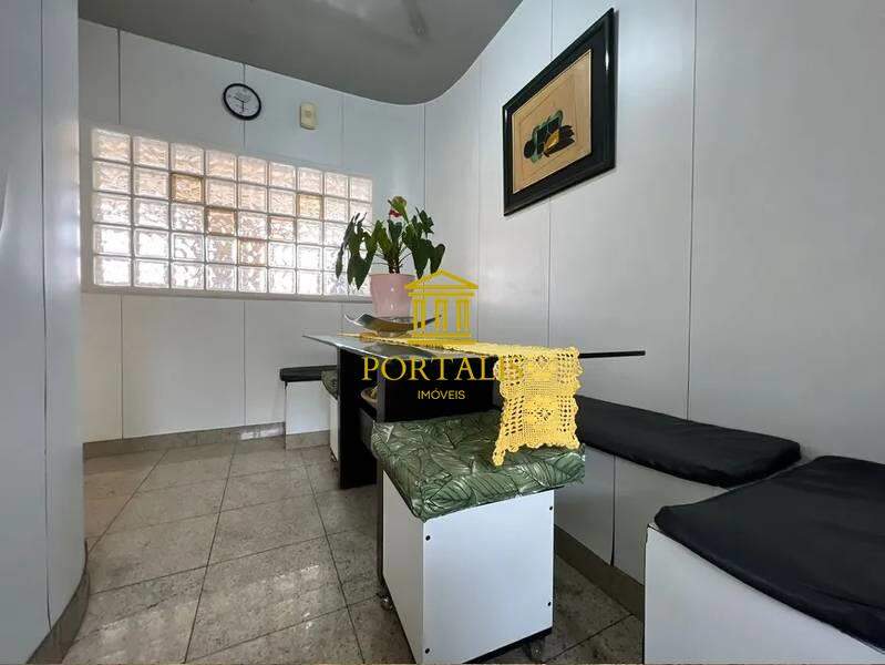 Cobertura, 4 quartos, 214 m² - Foto 14