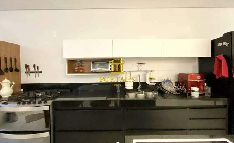 Casa, 3 quartos, 153 m² - Foto 6