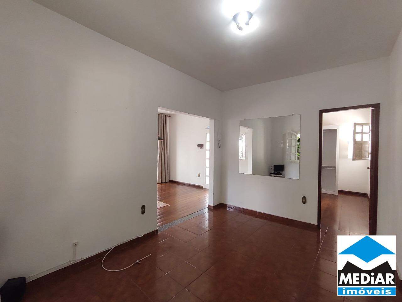 Casa, 5 quartos, 260 m² - Foto 8