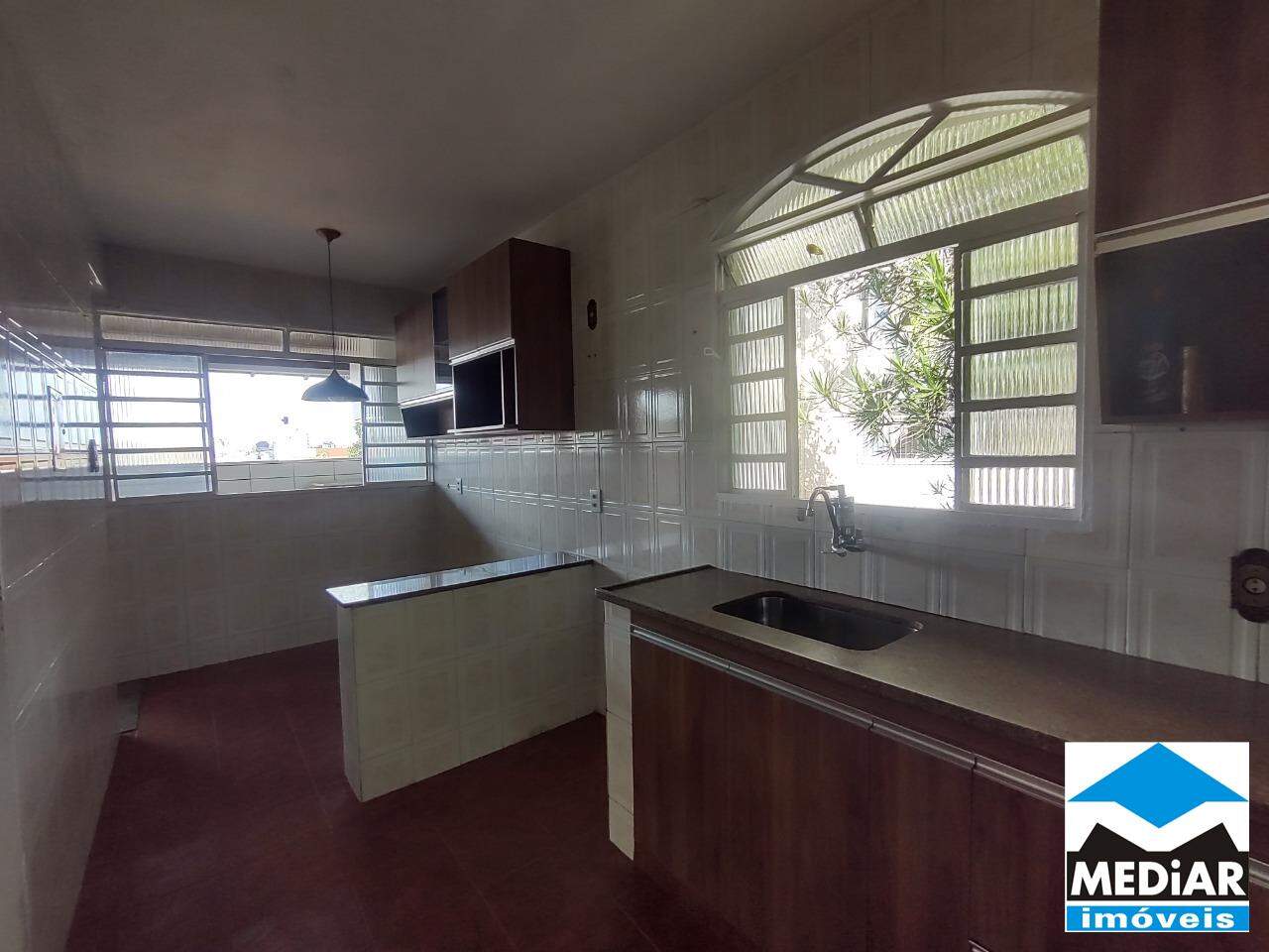 Casa, 5 quartos, 260 m² - Foto 17
