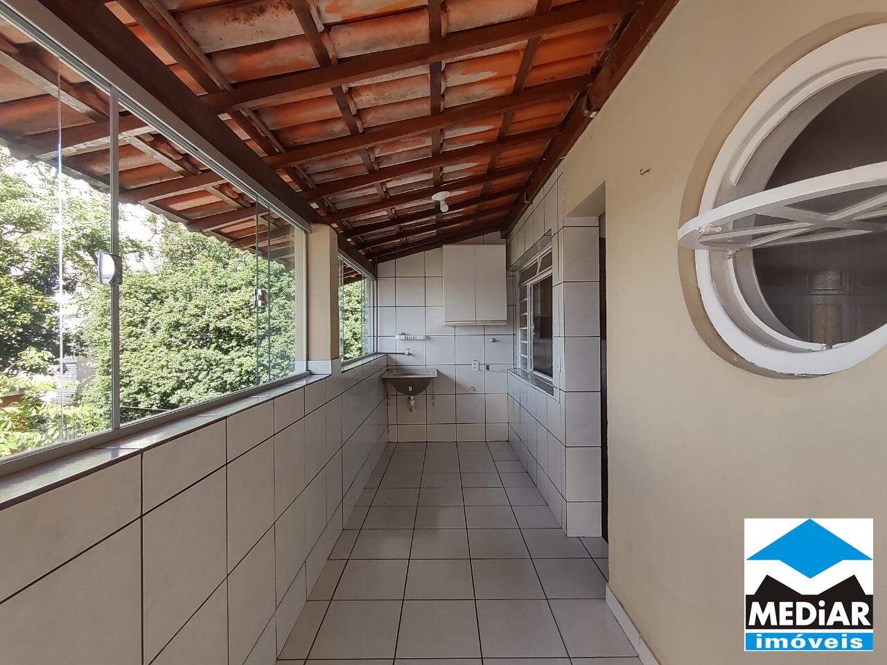 Casa, 5 quartos, 260 m² - Foto 22