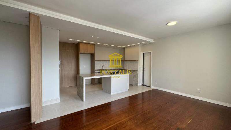 Apartamento, 3 quartos, 120 m² - Foto 2