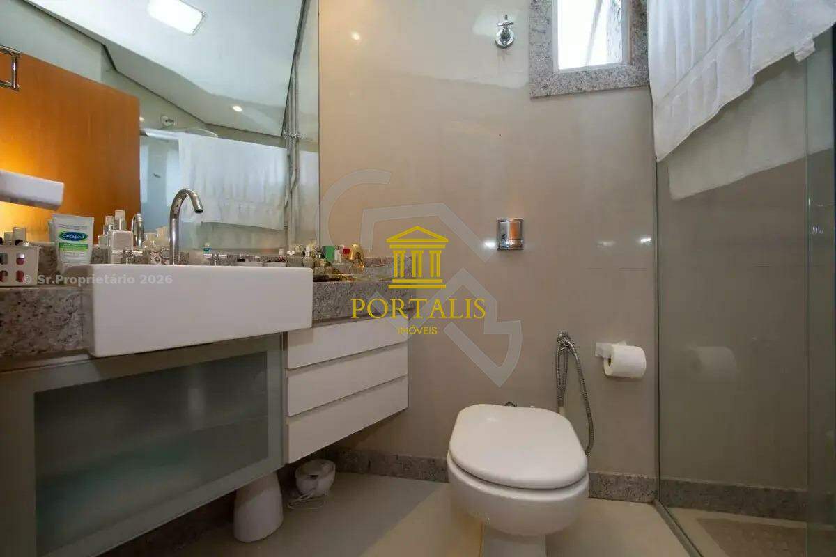 Apartamento, 3 quartos, 135 m² - Foto 9