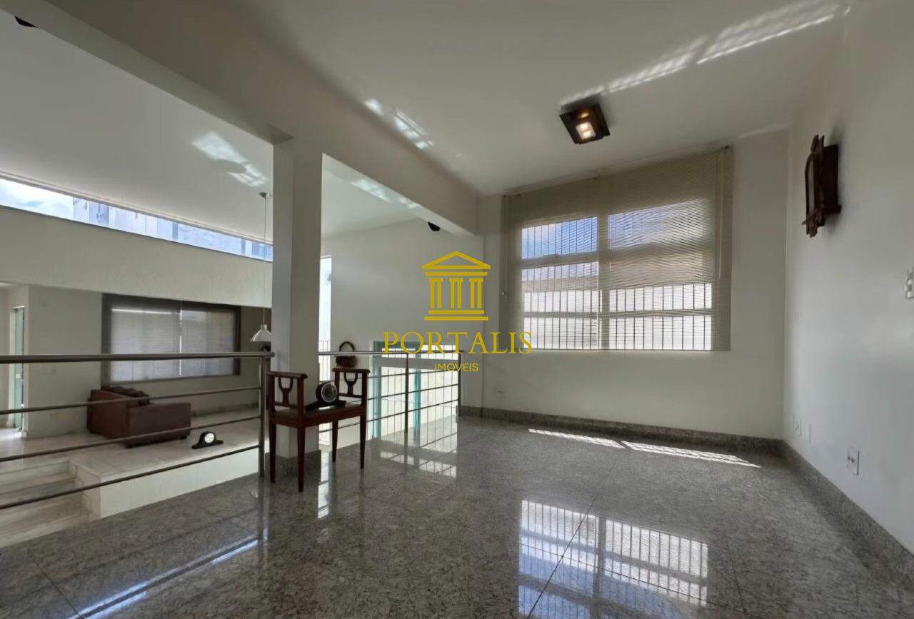 Casa, 5 quartos, 480 m² - Foto 4