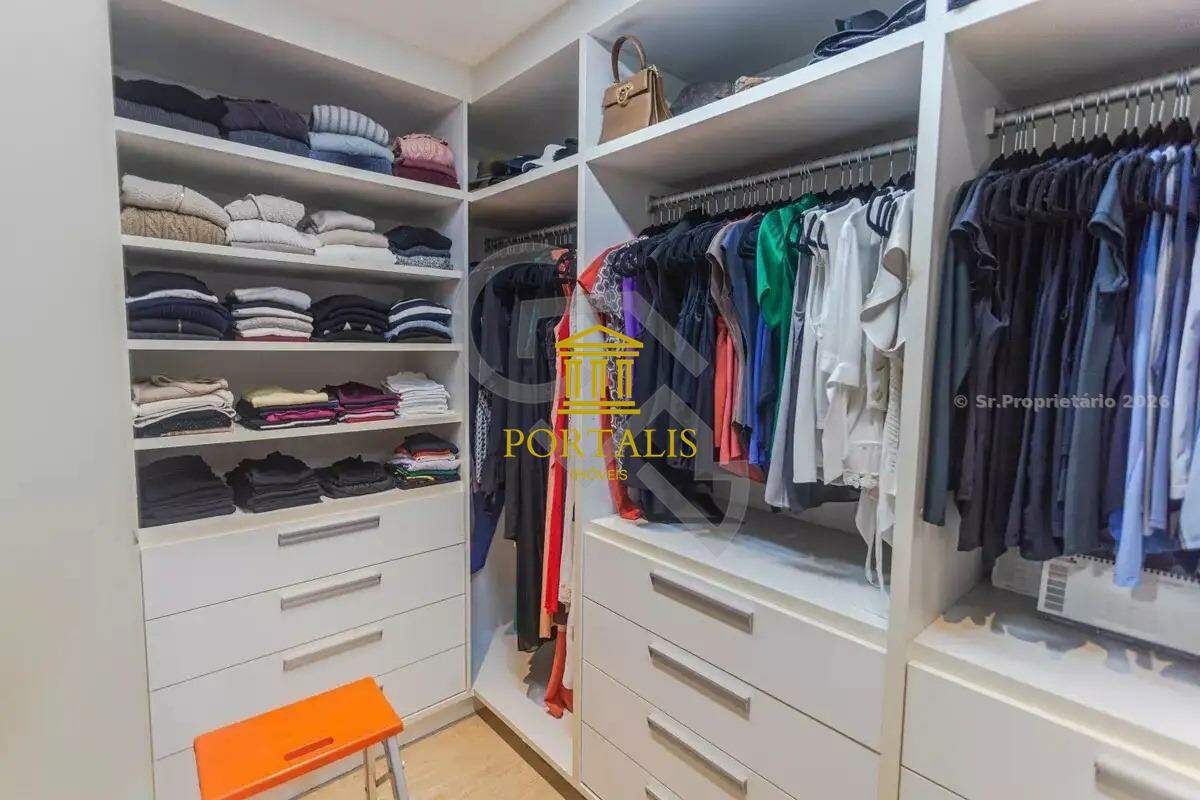 Apartamento, 4 quartos, 330 m² - Foto 12