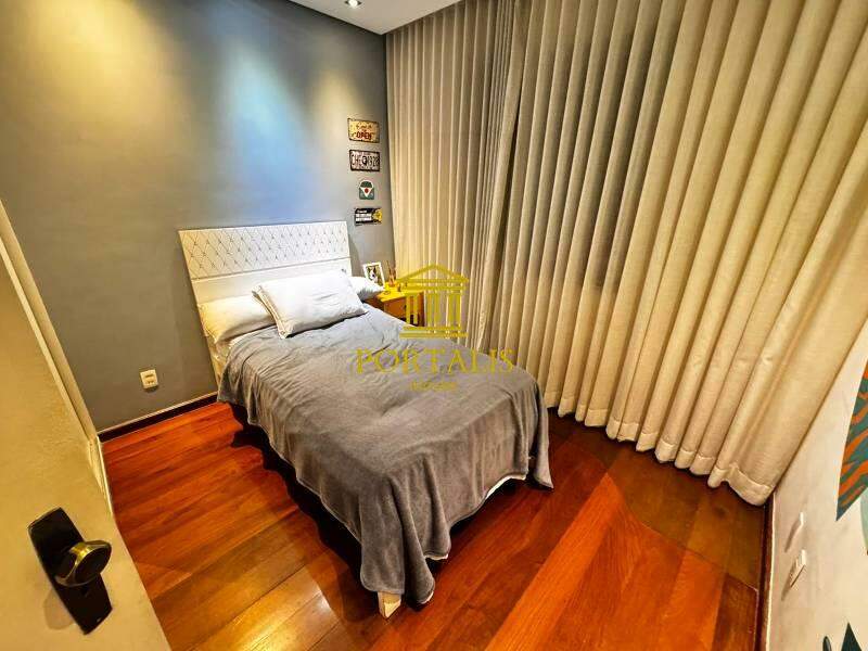 Cobertura, 3 quartos, 140 m² - Foto 8