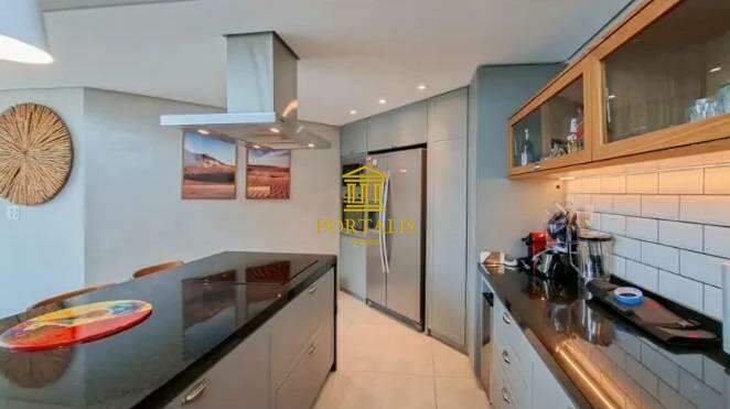 Cobertura, 5 quartos, 208 m² - Foto 22