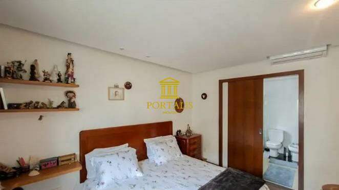 Cobertura, 5 quartos, 208 m² - Foto 9