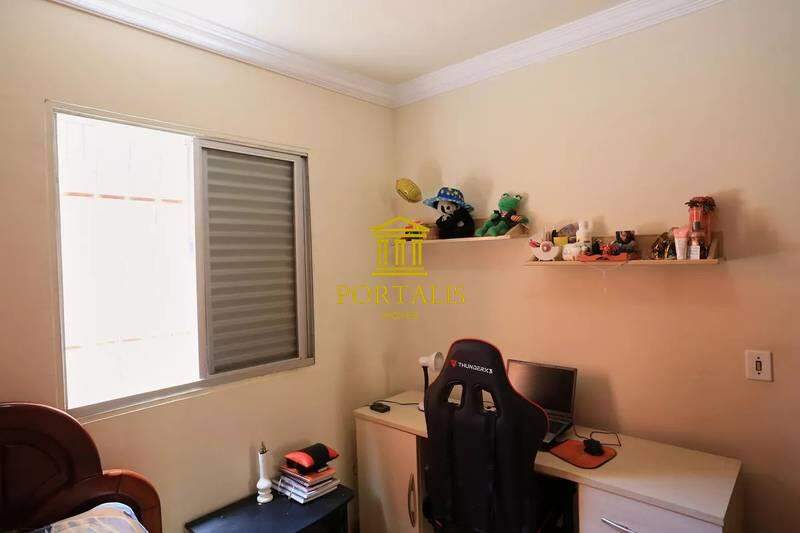 Apartamento, 3 quartos, 75 m² - Foto 11