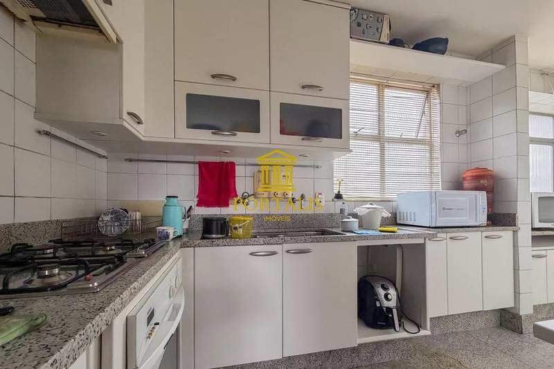 Apartamento, 4 quartos, 140 m² - Foto 9