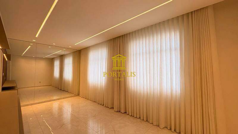 Apartamento, 4 quartos, 175 m² - Foto 2