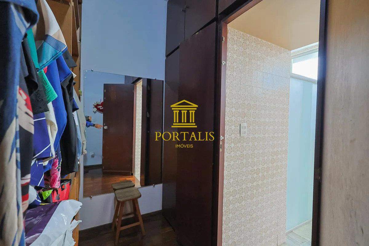 Apartamento, 4 quartos, 198 m² - Foto 9