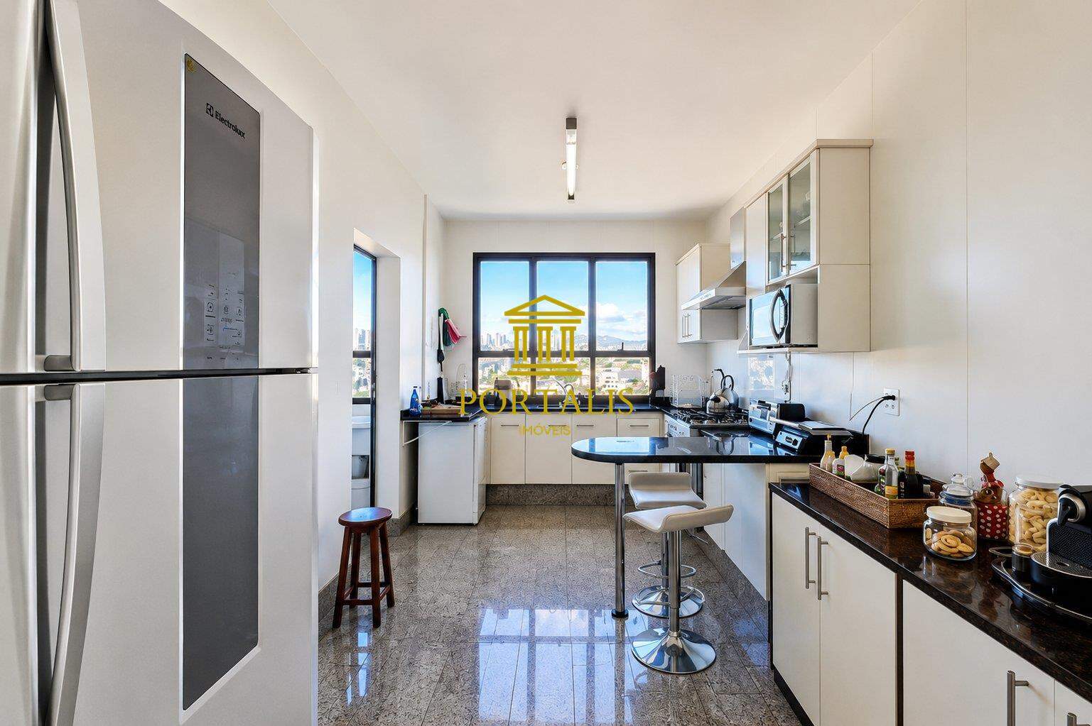 Apartamento, 4 quartos, 260 m² - Foto 13