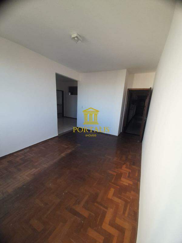 Apartamento, 3 quartos, 100 m² - Foto 1