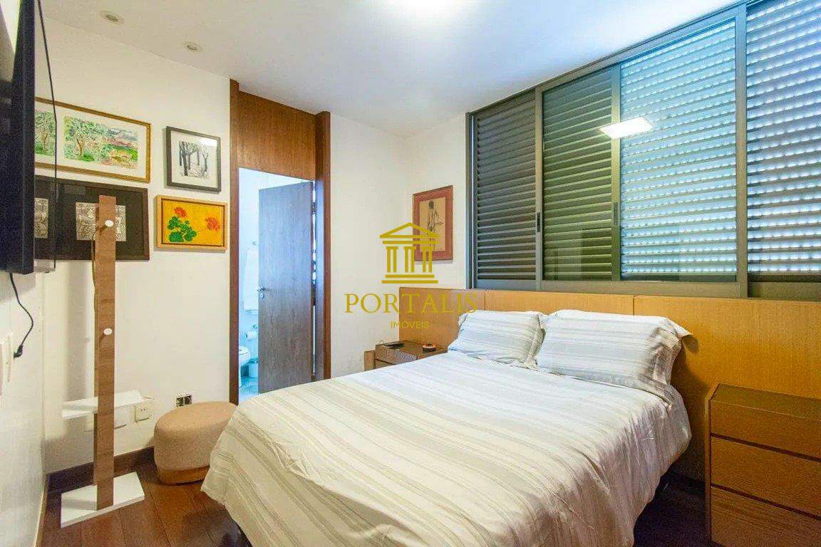 Apartamento, 4 quartos, 212 m² - Foto 10